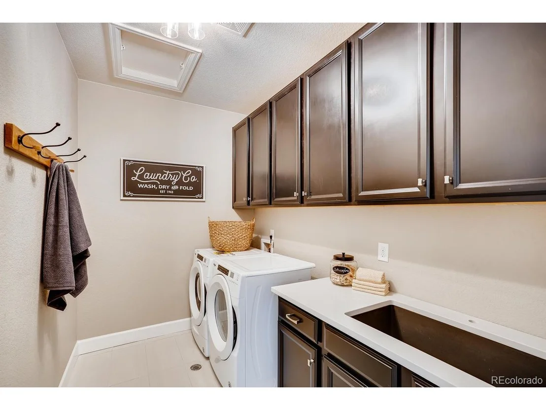 Photo of 738 Sunflower Dr