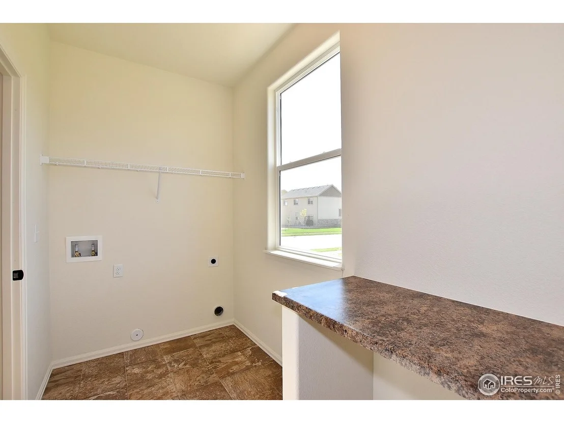 Photo of 611 86th Ave