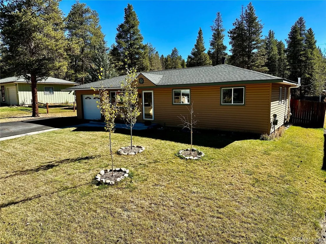 Photo of 1817 Lodestone Dr