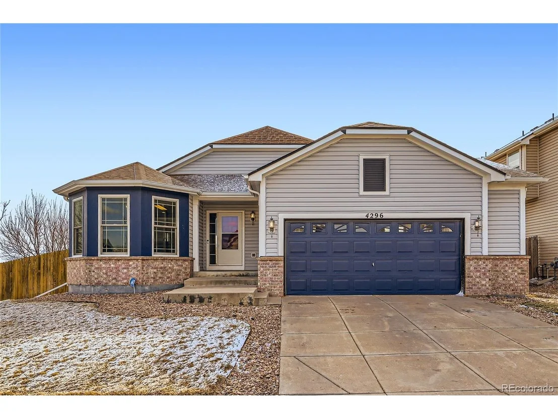 Photo of 4296 Clover Ln