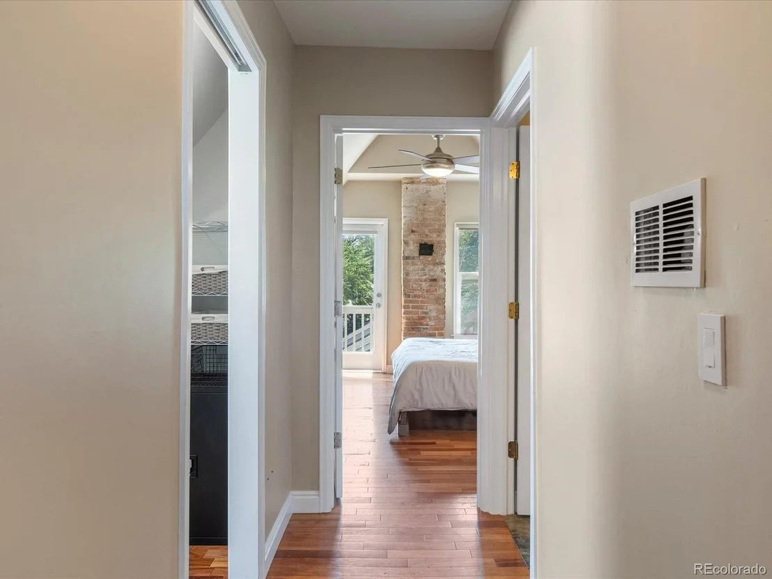 Photo of 176 W Maple Ave