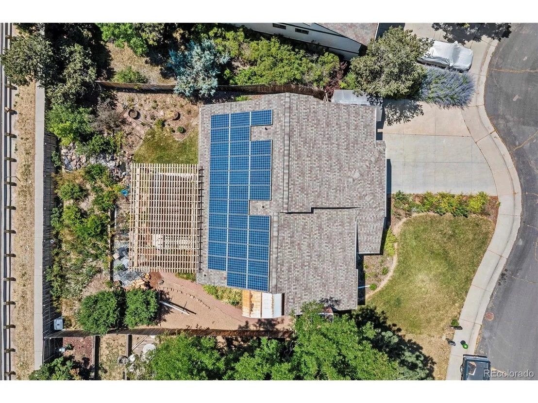Photo of 8033 Marshall Cir