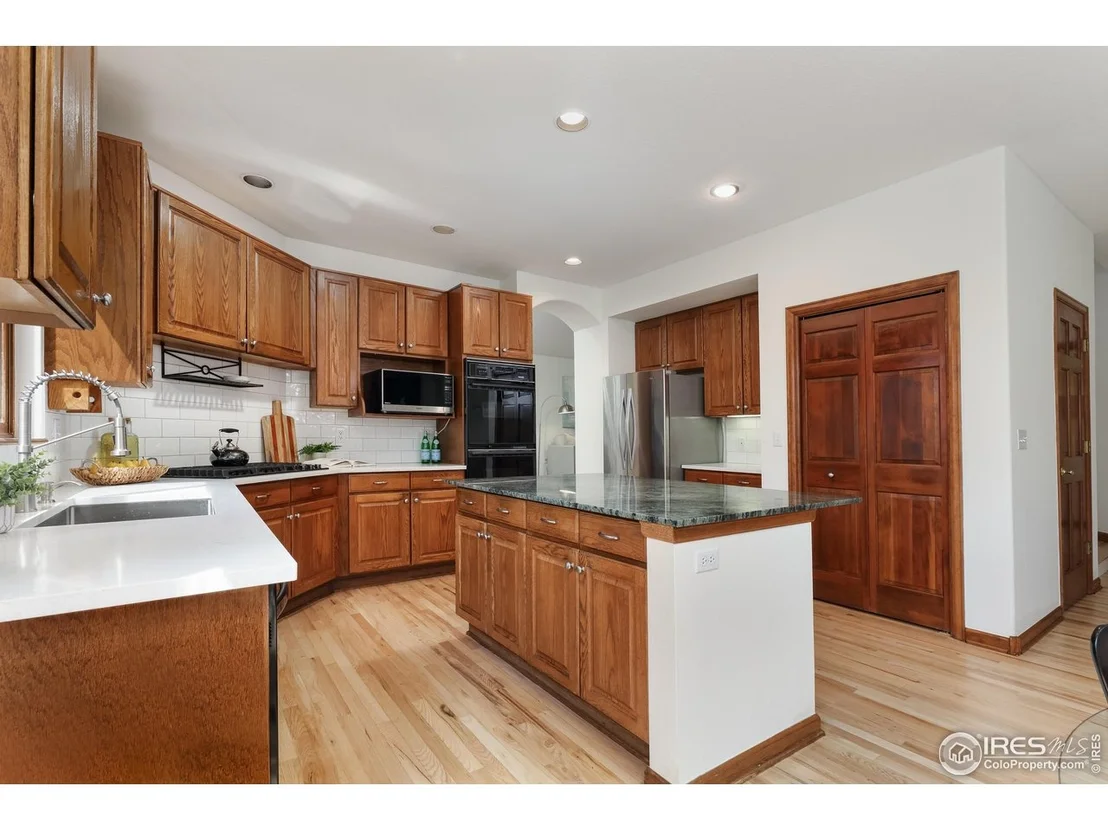 Photo of 4866 Franklin Dr