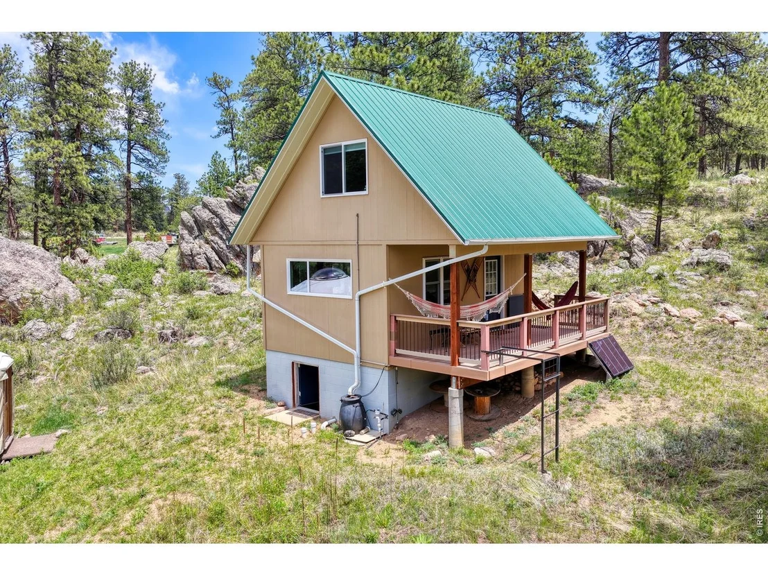 Photo of 2365 Storm Mountain Dr