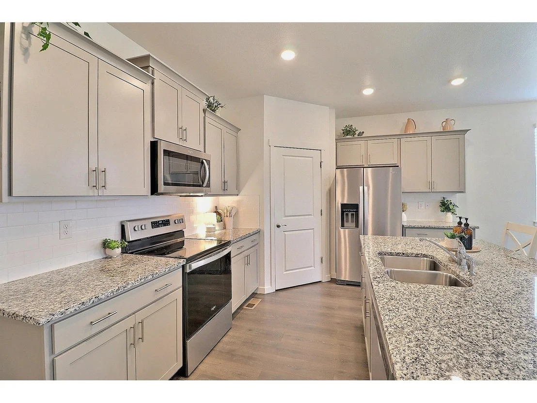Photo of 1269 Wild Basin Rd