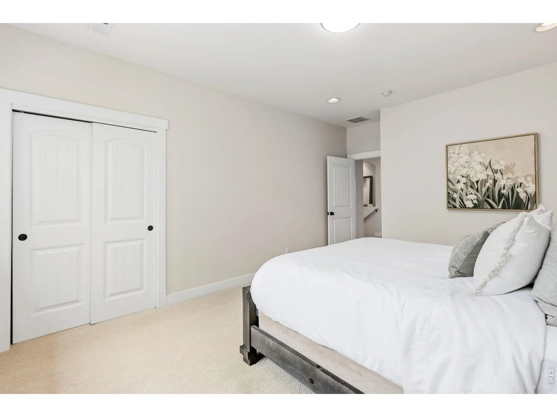 Photo of 6515 Aberdour Cir