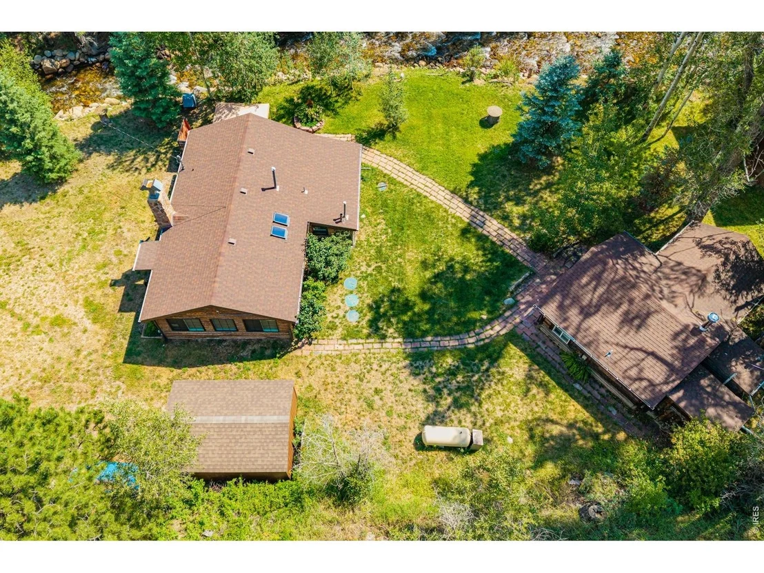 Photo of 259 Riverside Dr