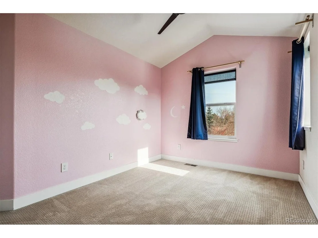 Photo of 1617 Otis Dr