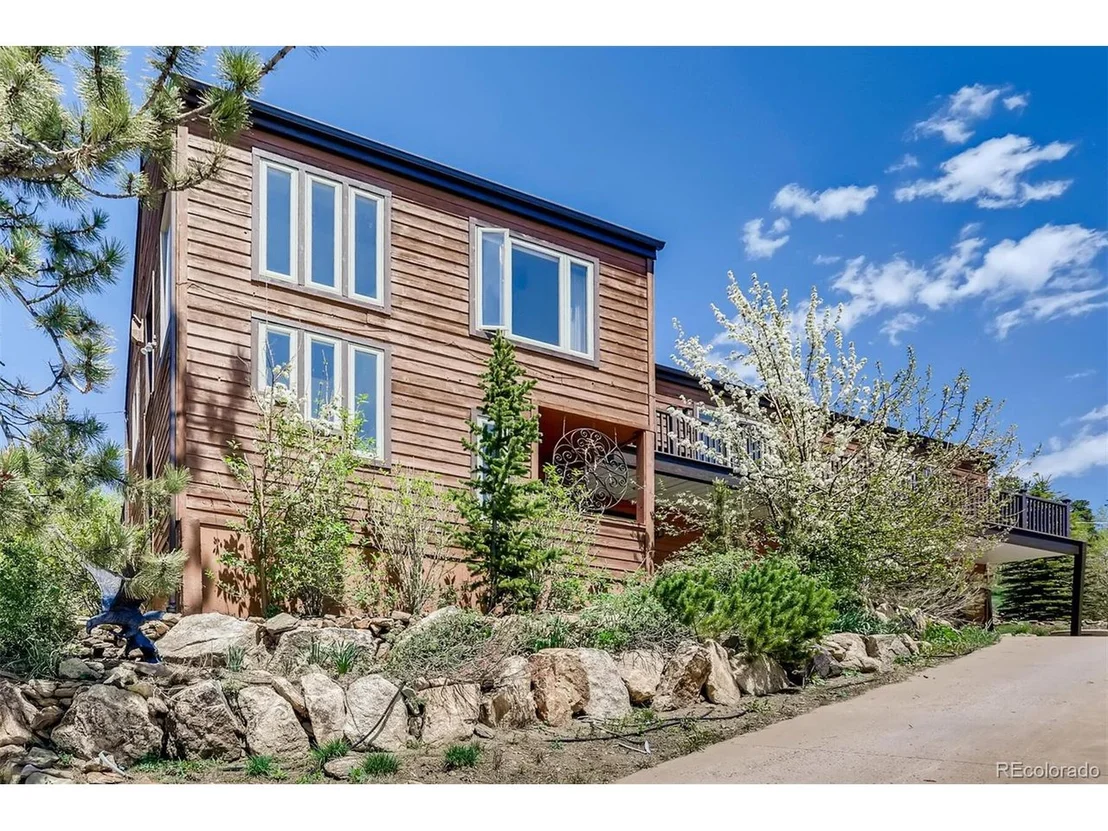 Photo of 25 Lake View Dr