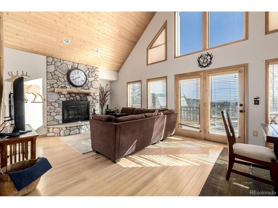 Photo of 60 Idaho Ct