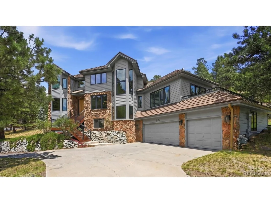 Photo of 1922 Baldy Ln