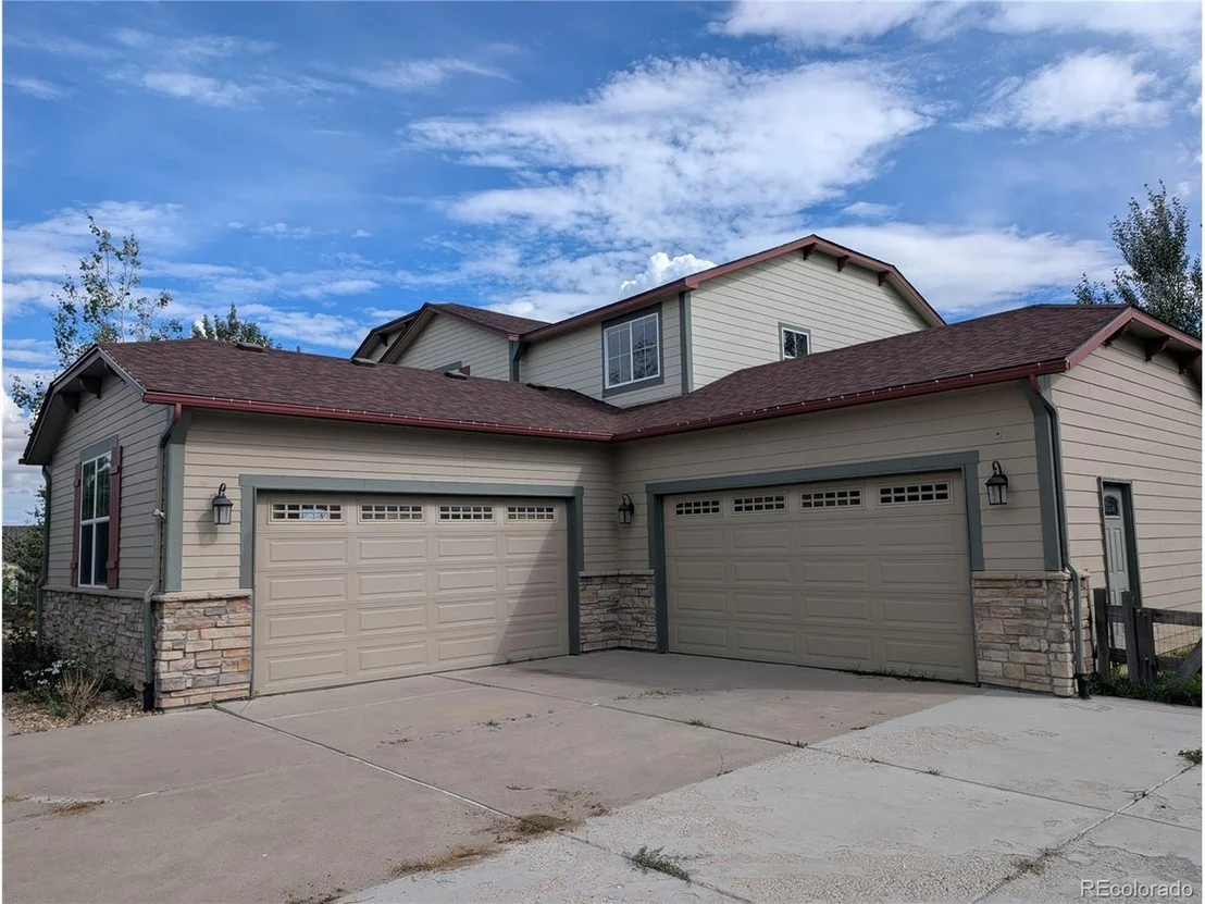 Photo of 4590 Pleasant Valley Cir