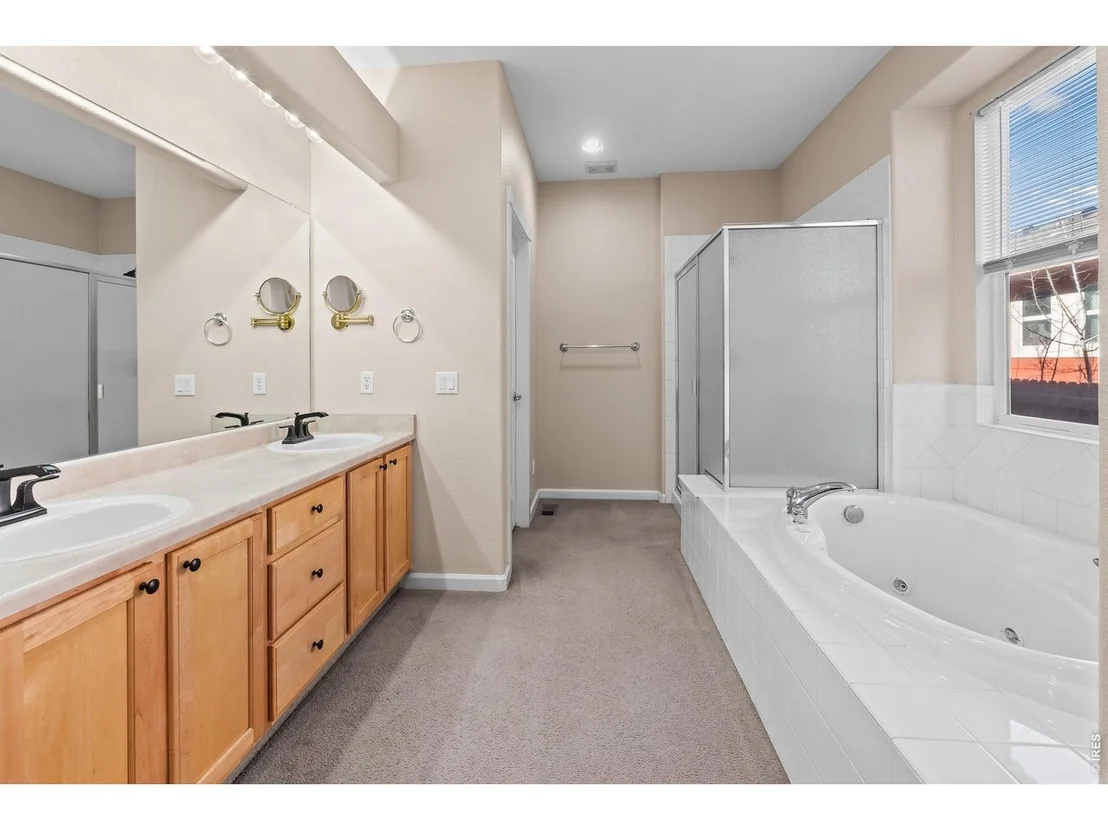 Photo of 512 Tumbleweed Dr