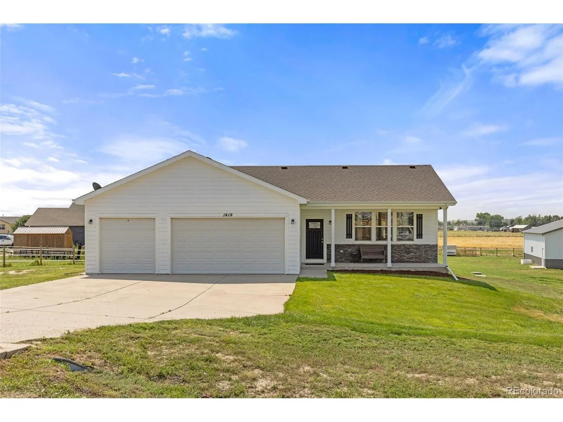 Photo of 1419 4th Pl