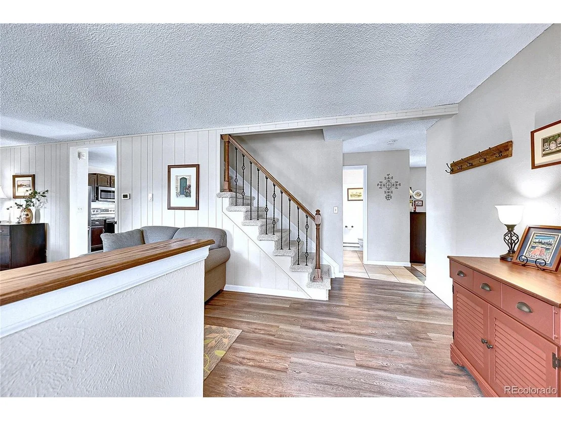 Photo of 1093 Lilac Cir