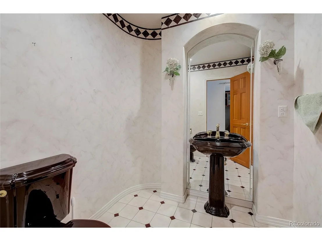 Photo of 2358 Bitterroot Ln