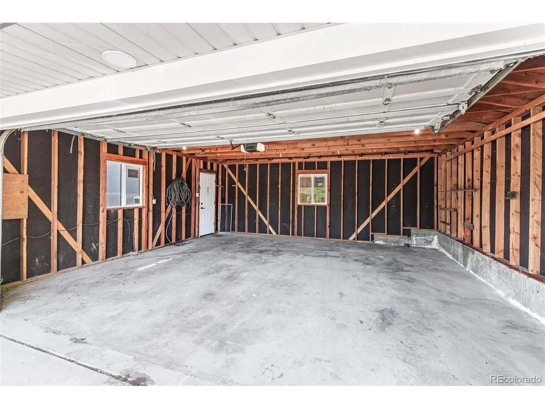 Photo of 3100 W Denver Pl