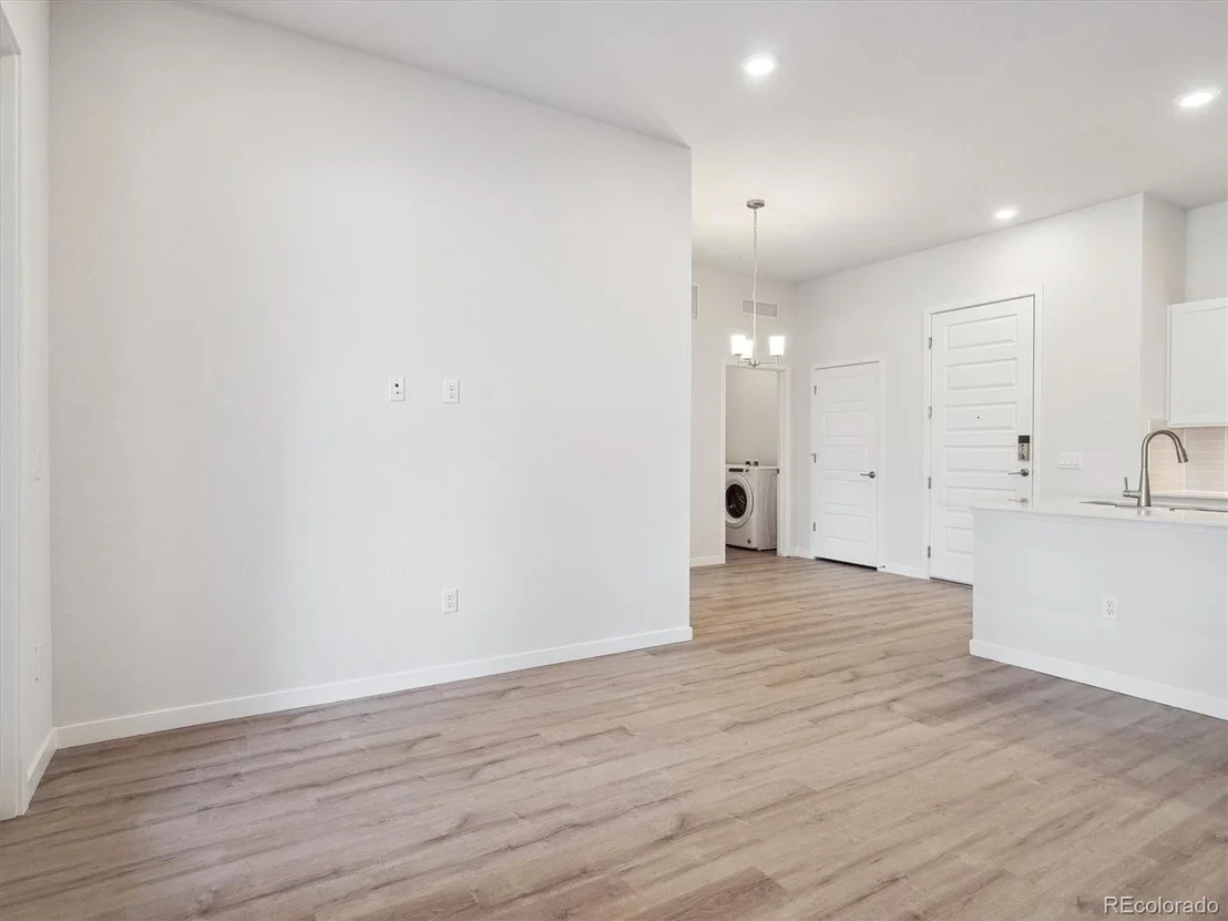 Photo of Unit 2102 at 485 Interlocken Blvd