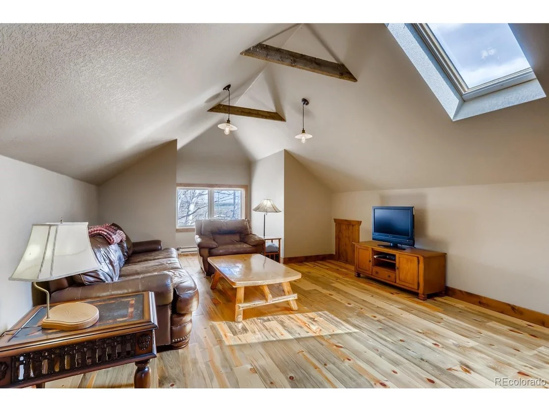 Photo of 8292 County Rd 6