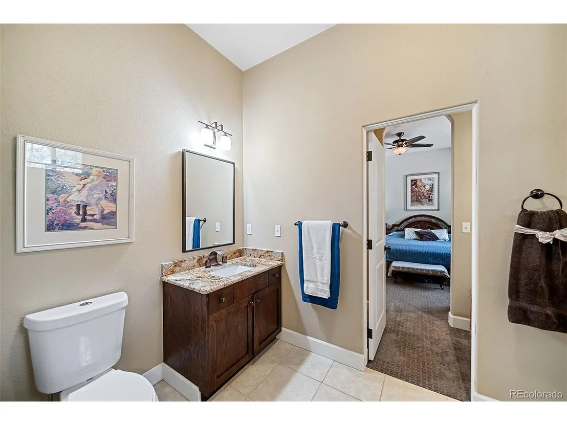 Photo of 1399 Gore Cir