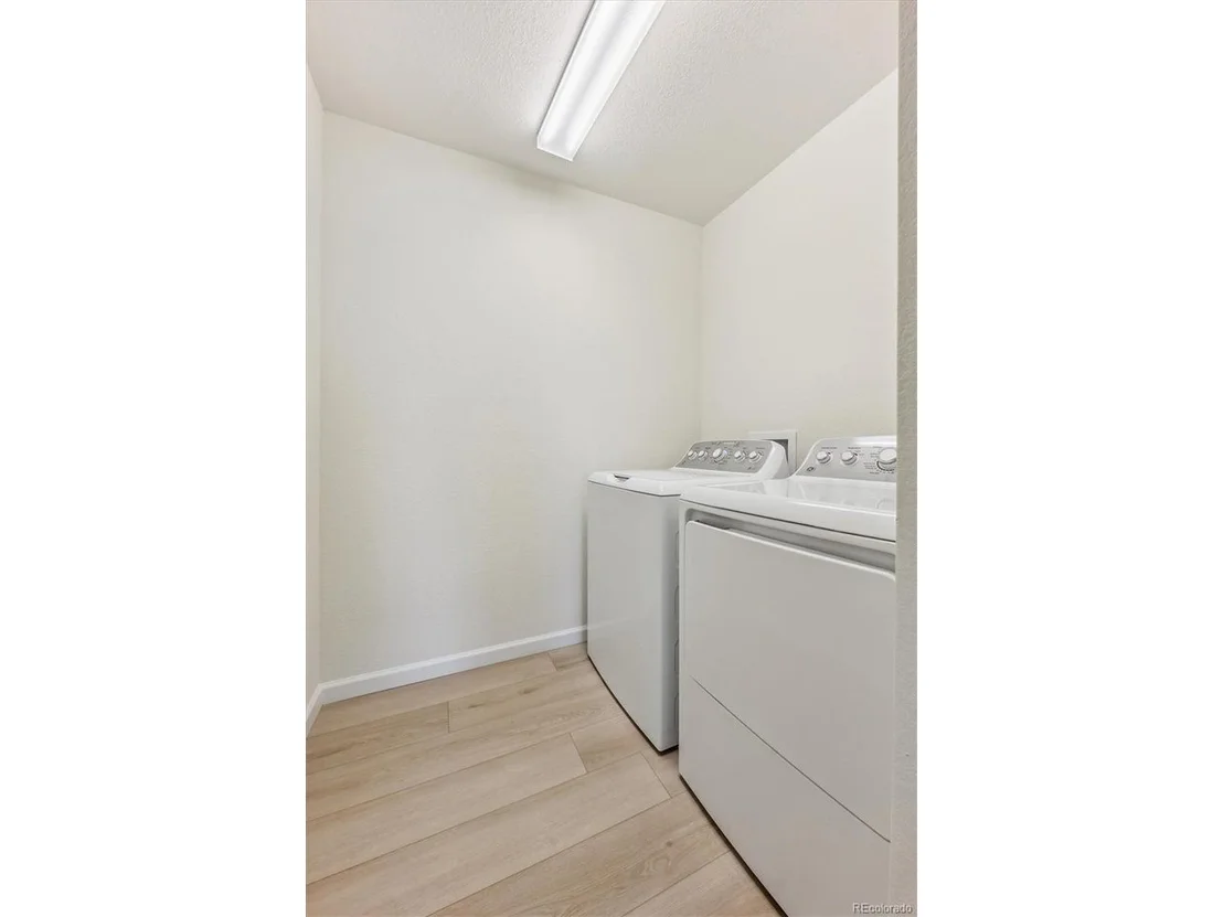 Photo of 1140 Colony Dr