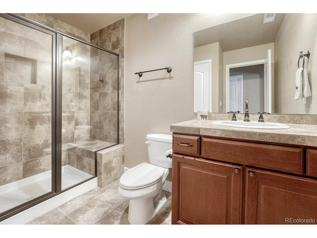 Photo of 5010 Persimmon Ln