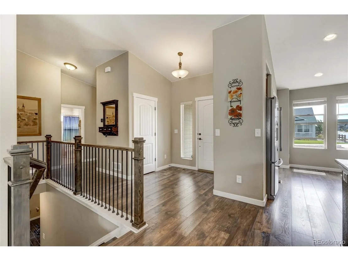 Photo of 2584 Lakes Edge Dr