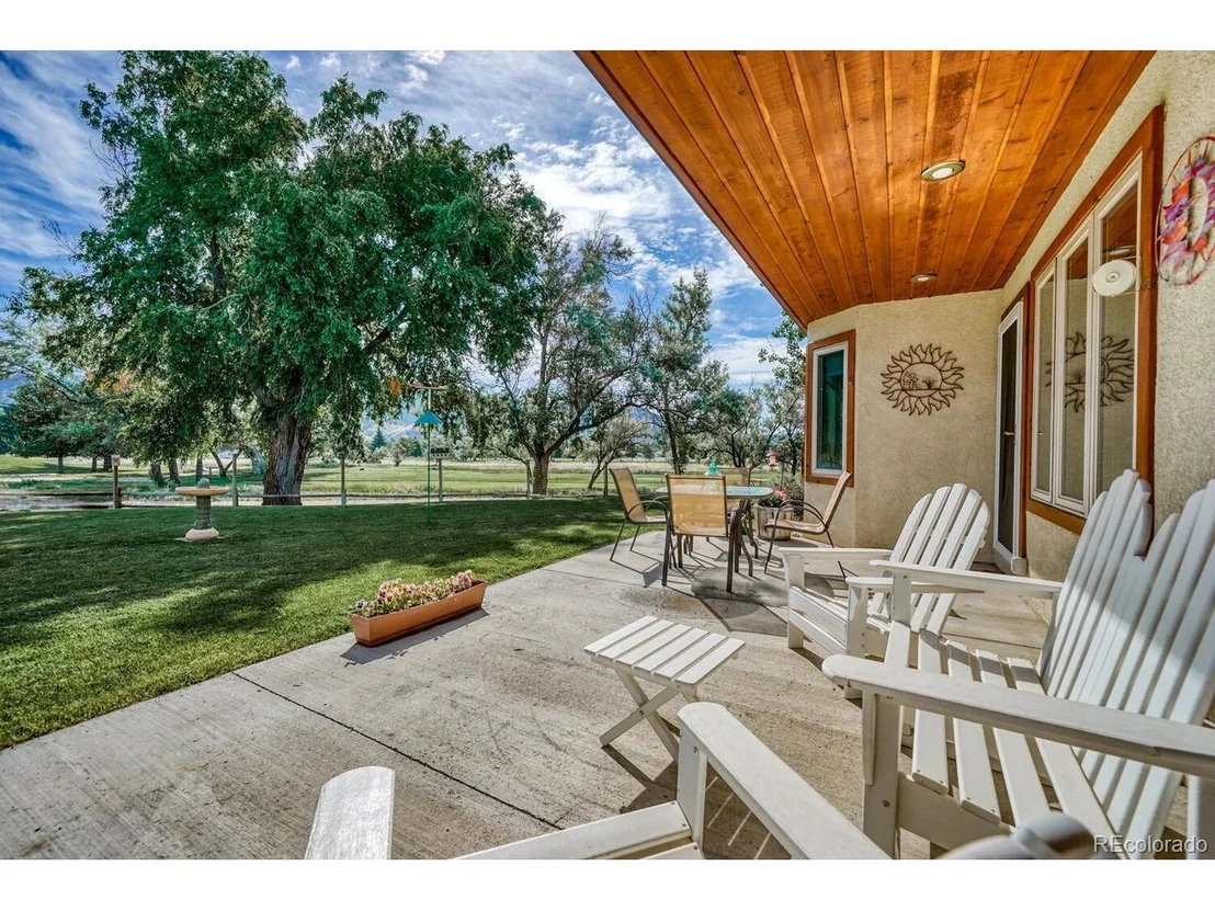 Photo of 127 Mesa Cir