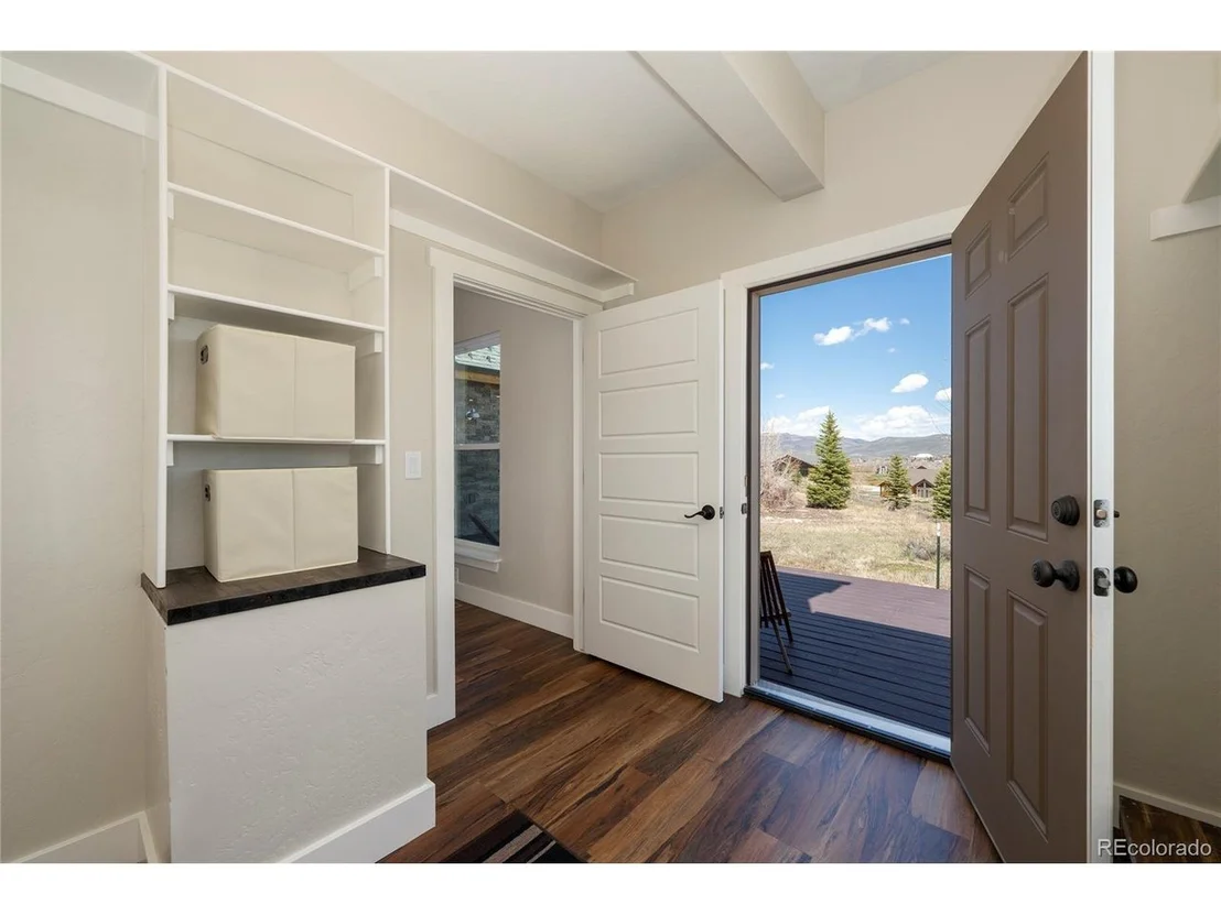Photo of 719 Saddle Ridge Cir