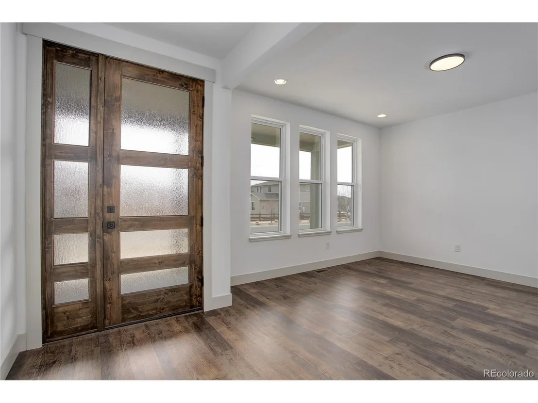 Photo of 9377 Iron Mountain Way