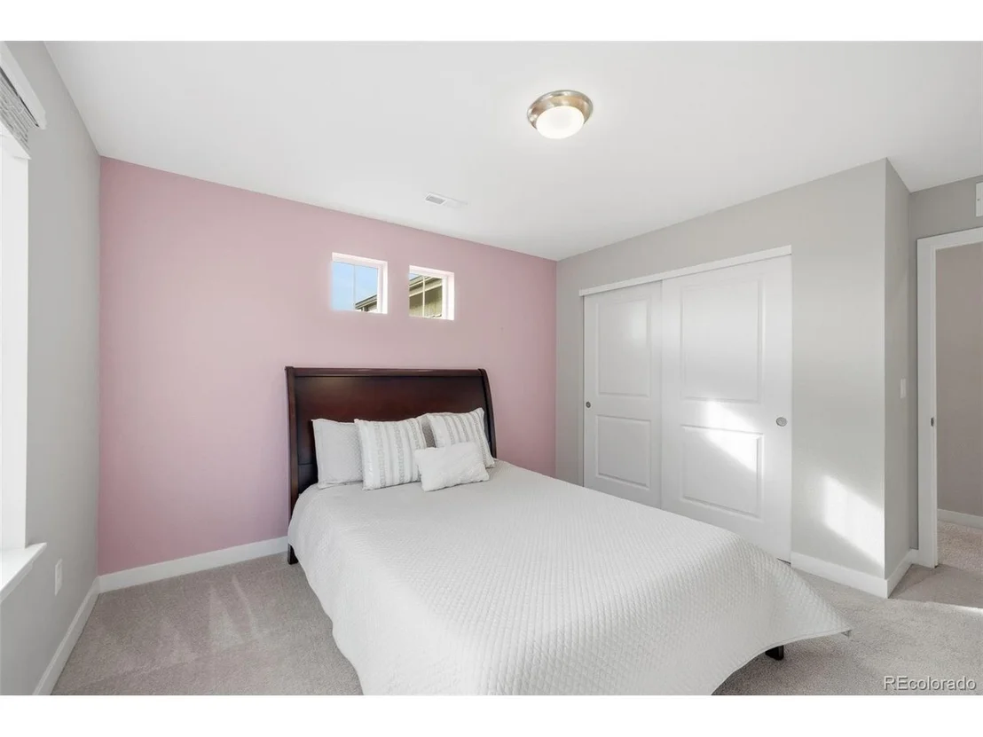 Photo of 17668 Eclipse St