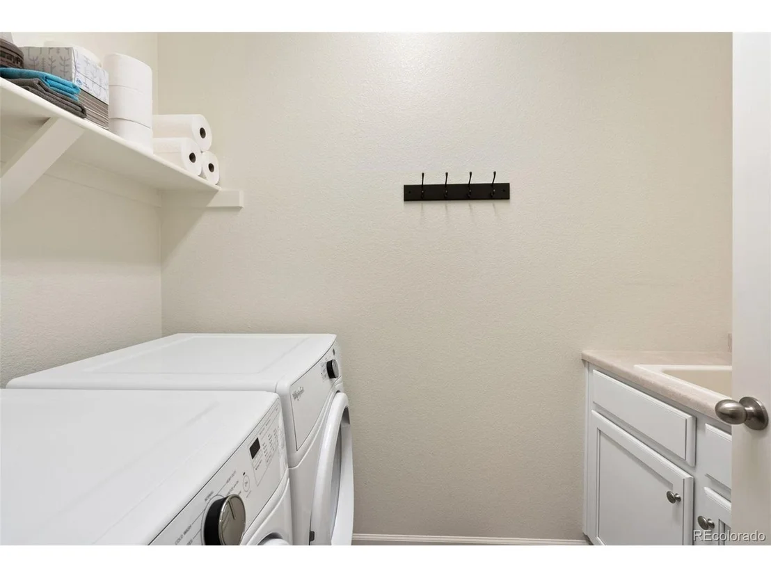 Photo of 2285 Prospect Ln