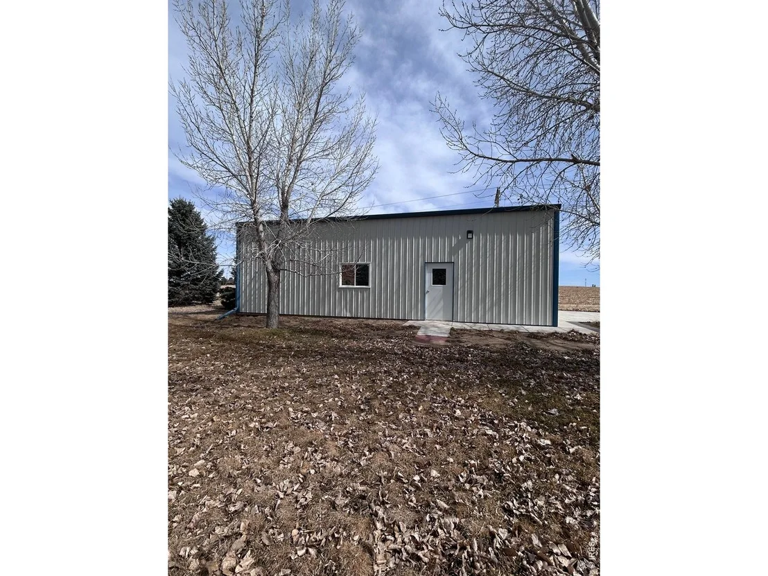 Photo of 717 3rd Ave