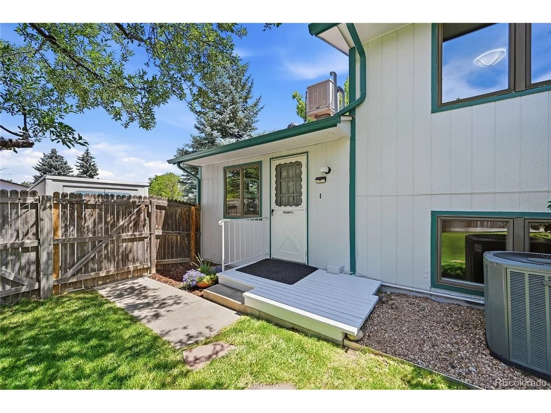 Photo of 8241 W Pomona Dr