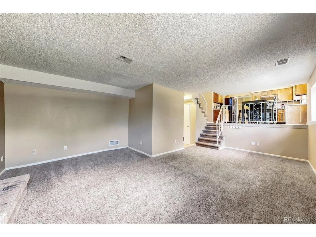 Photo of 216 Berthoud Way