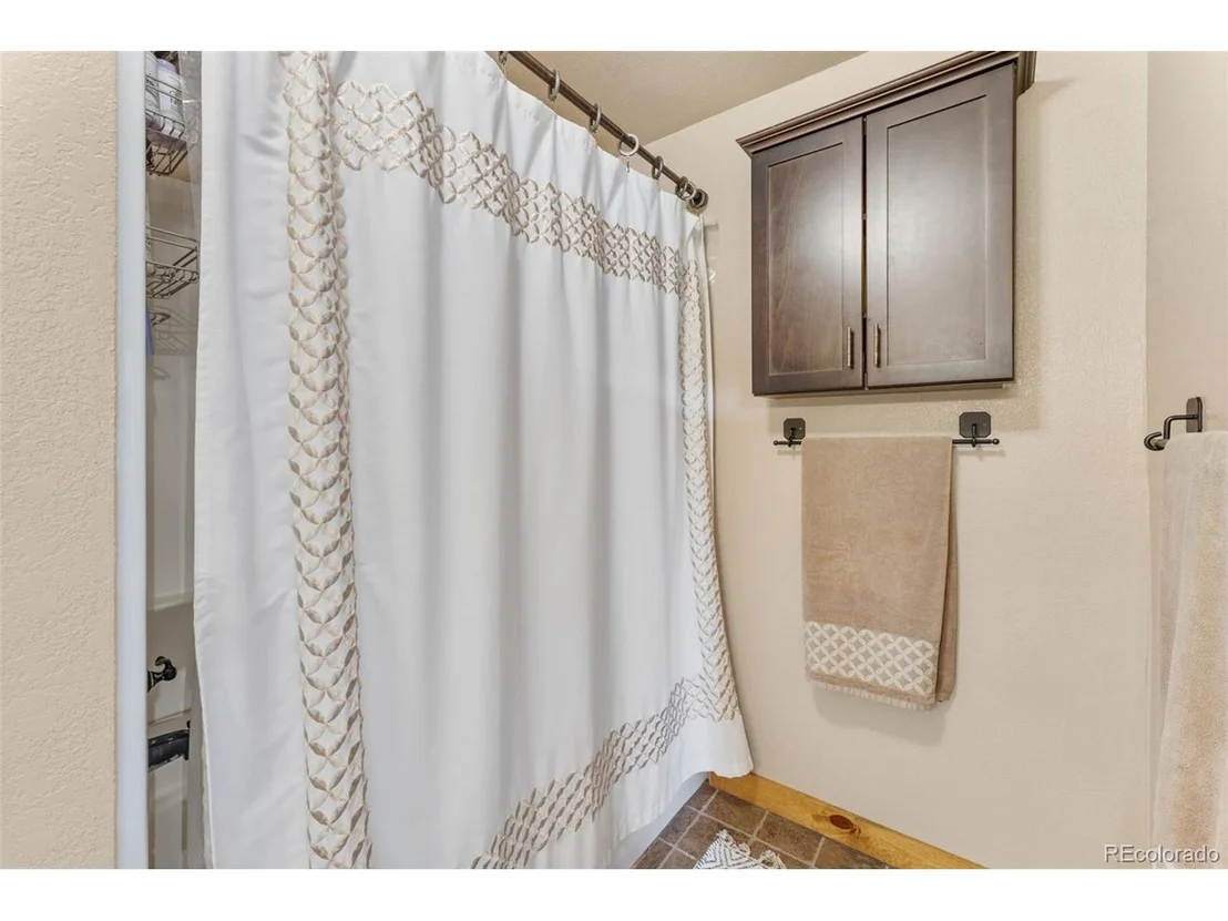 Photo of 25167 Red Cloud Dr