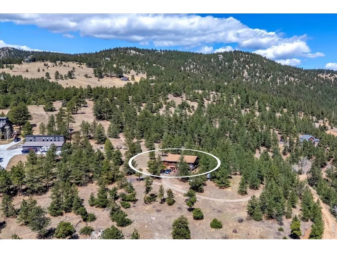 Photo of 679 Cougar Dr