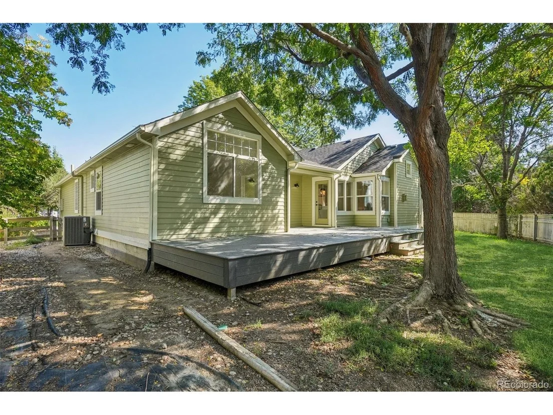 Photo of 1148 Chestnut Dr