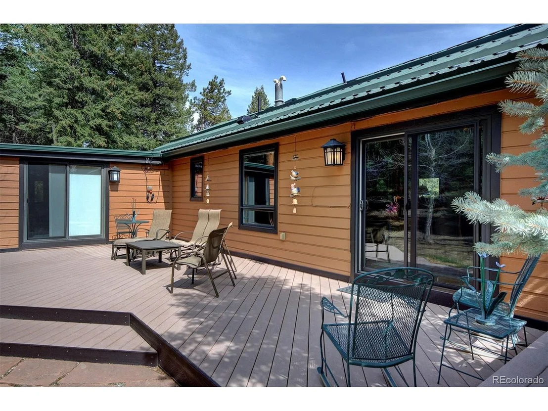 Photo of 25178 Stanley Park Rd