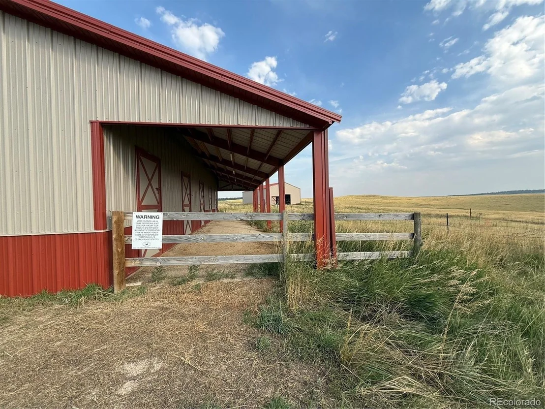 Photo of 22500 Cow Cir