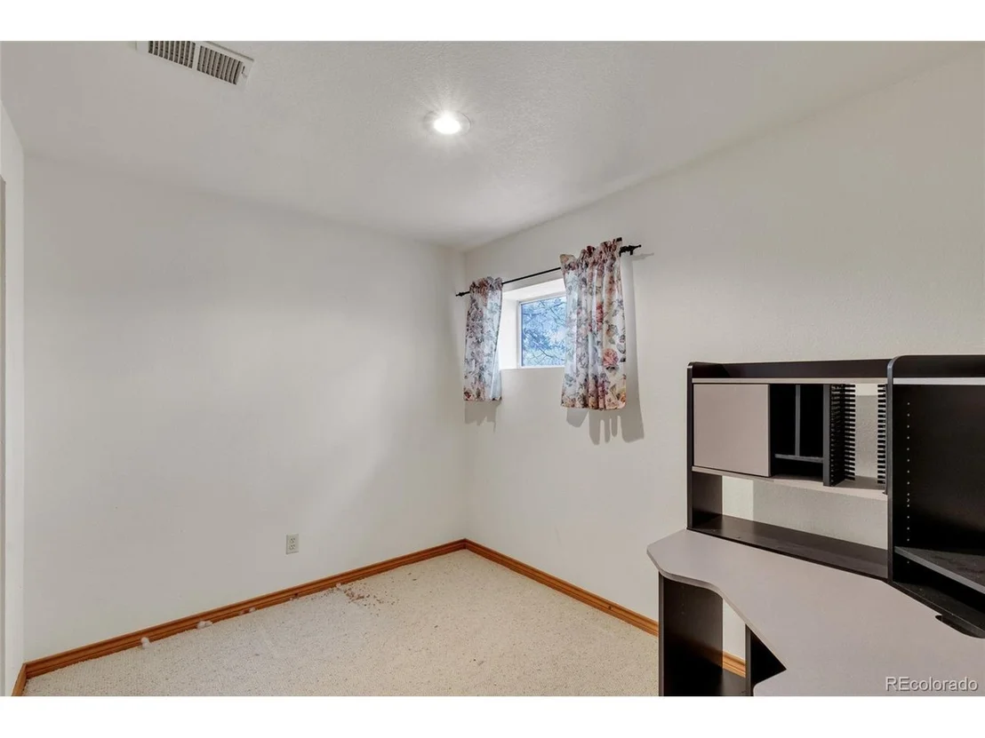 Photo of 9805 Deerfield Rd