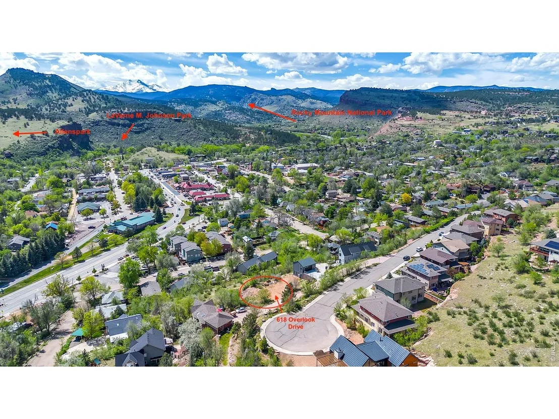 Photo of 618 Overlook Dr
