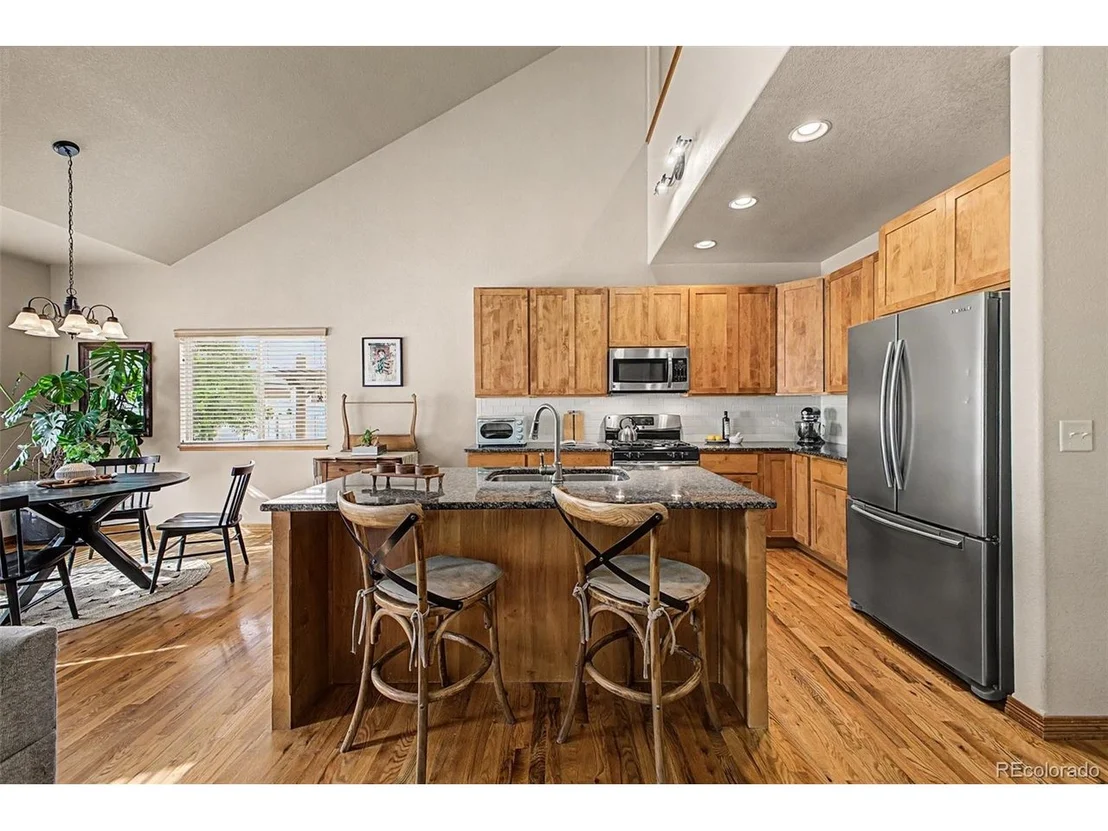 Photo of 652 Sundance Dr