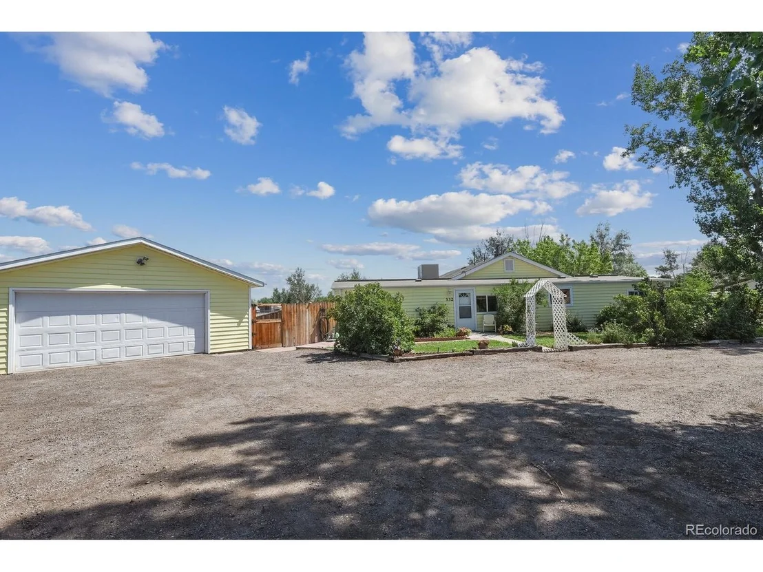 Photo of 332 Lilac Cir