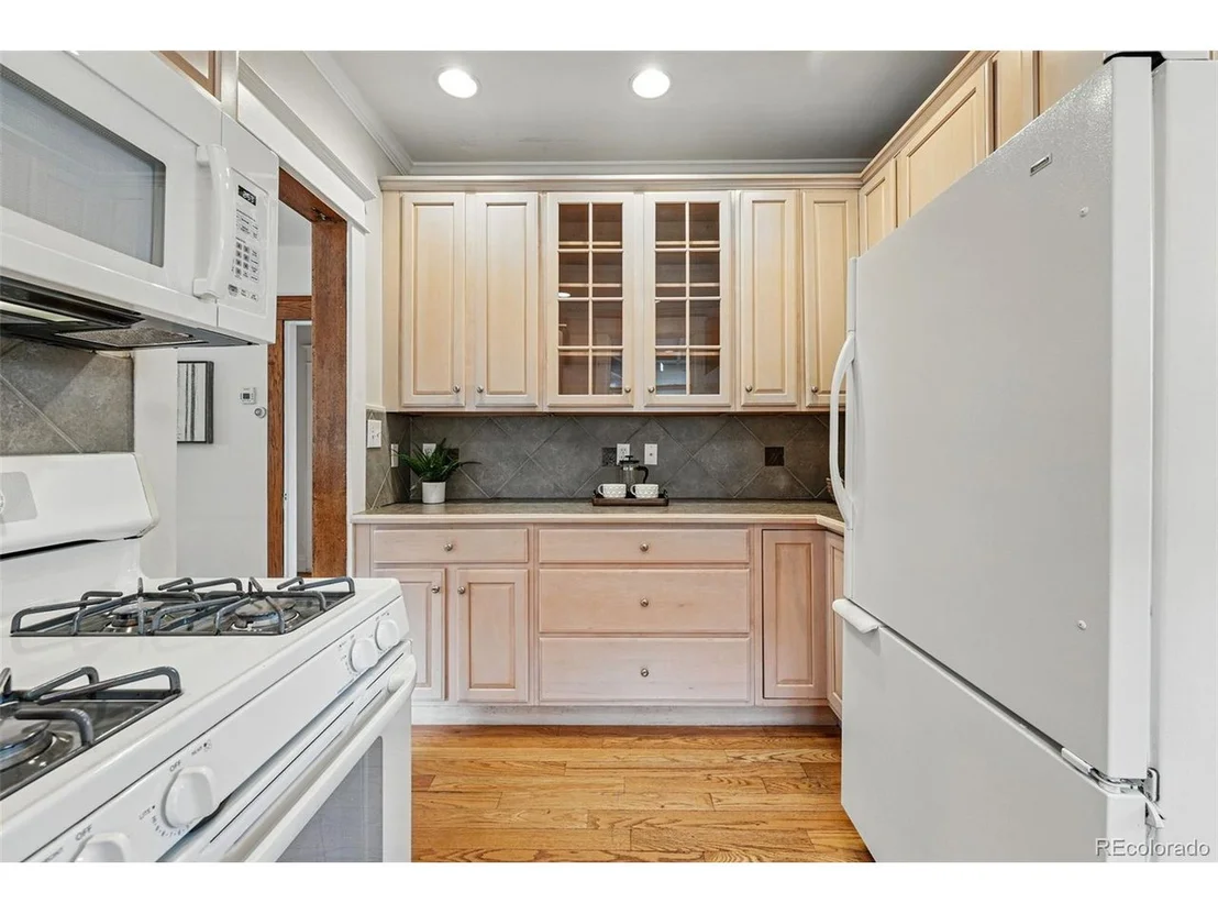 Photo of 618 Adams St