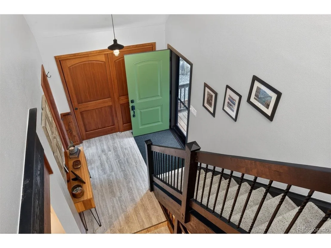 Photo of 212 Juniper Ln