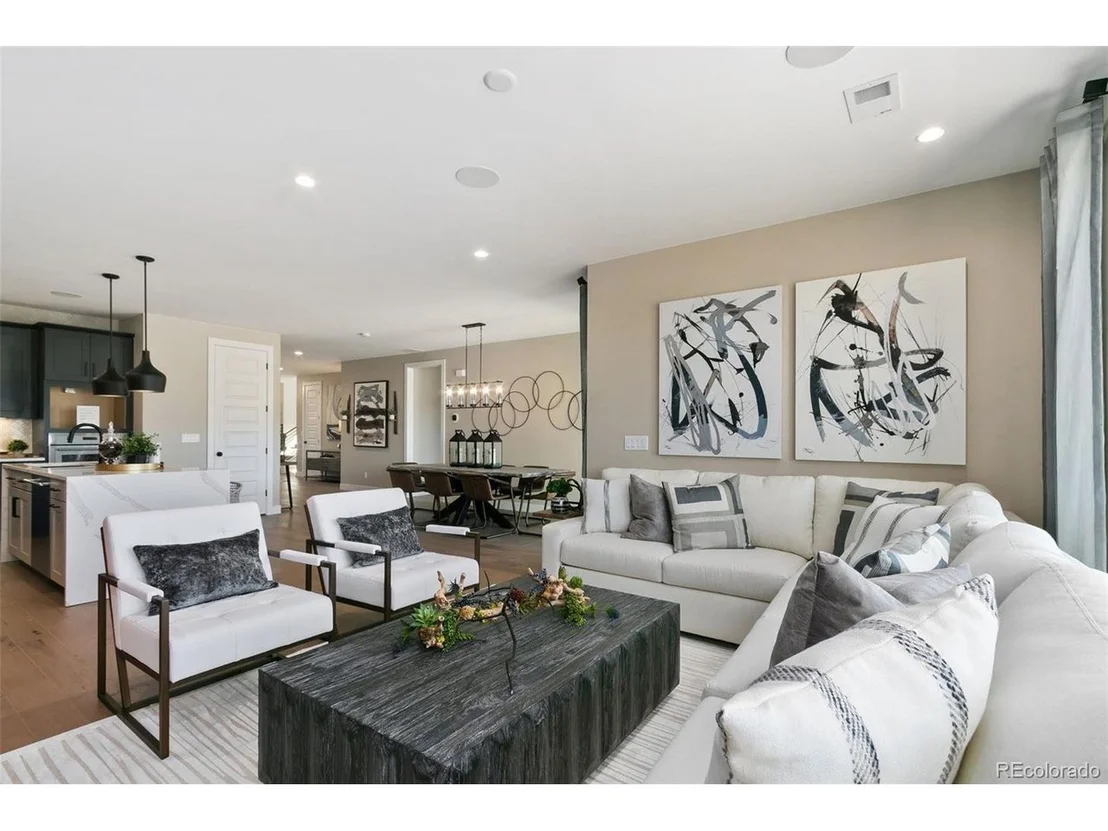 Photo of 1784 Barefoot Dr