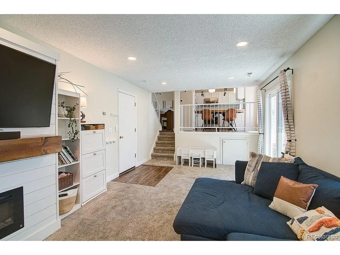 Photo of 341 Mulberry Cir
