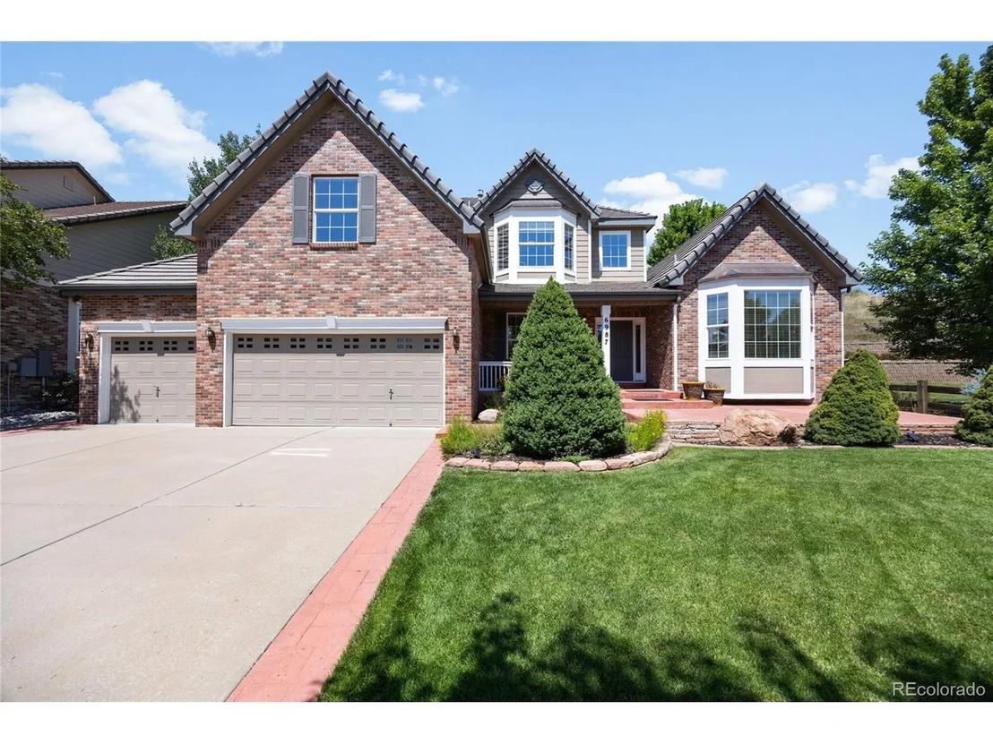 Photo of 6987 Esperanza Dr