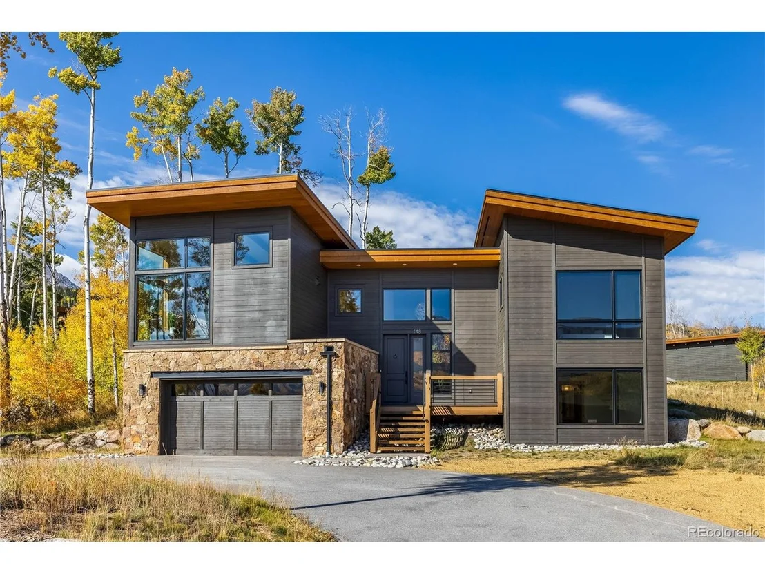 Photo of 148 Youngs Preserve Rd